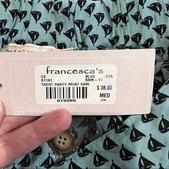 Francesca’s Paisley & Ivy Yacht Party Print Unlined Skirt with Pockets - Picture 7 of 8